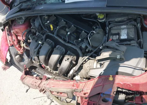 2016 Ford Focus Se from USA, damaged, VIN 1FADP3F22GL207298